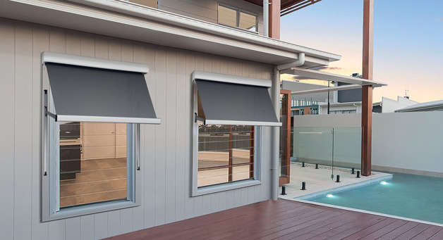 pivot arm awning hero